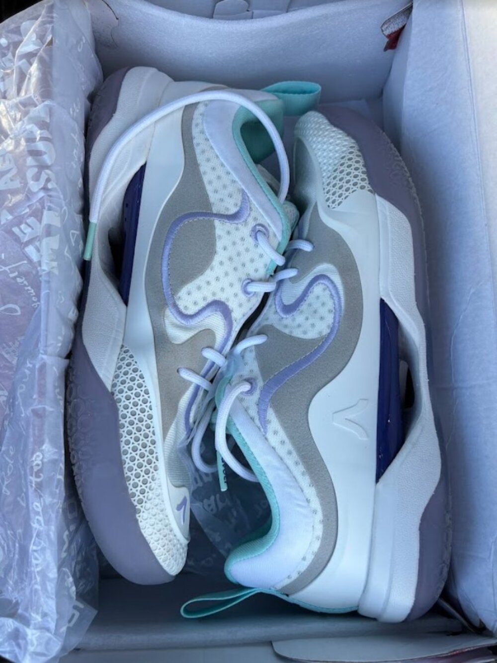 Avoli Shoes , 10.5 W